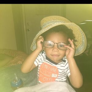 Meet your Posher, Joyce